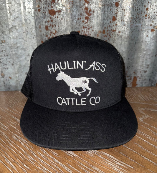 Haulin’ Ass Cattle Co/ Black